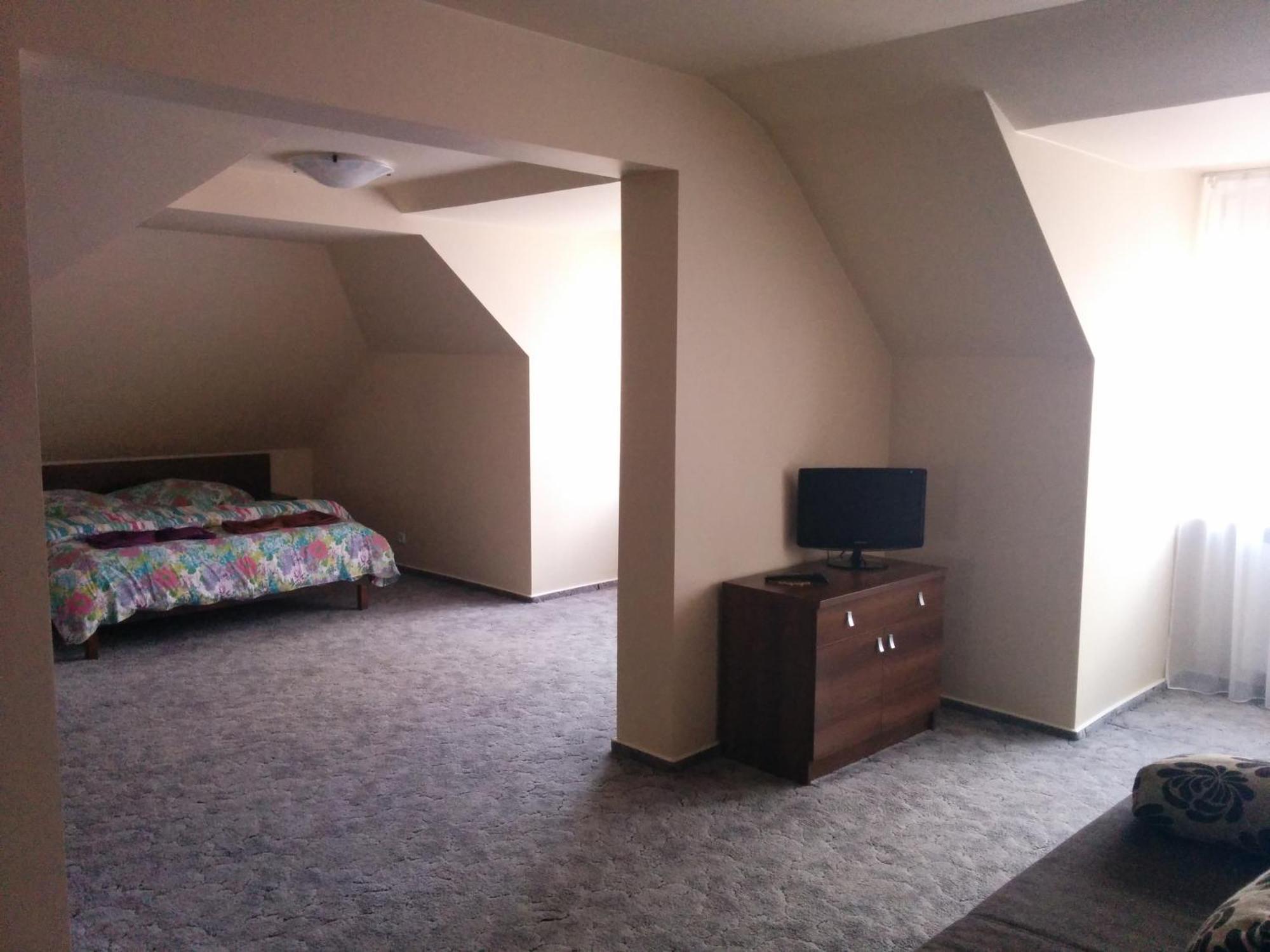 Pensjonat Nad Jeziorem Hotel Myślibórz Ruang foto