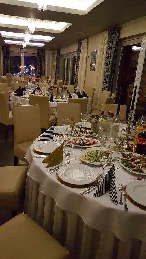 Pensjonat Nad Jeziorem Hotel Myślibórz Bagian luar foto